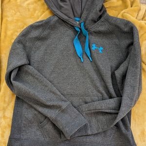 Under armour women's medium hoodie